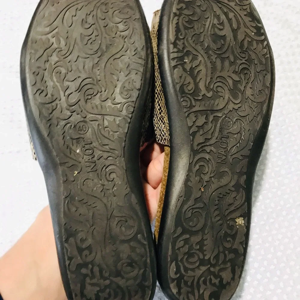 NAOT sandals - Picture 5 of 6
